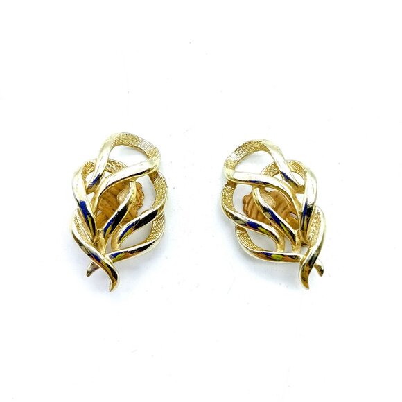 Sarah Coventry Town and Country Earrings, Gold Tone Clip On Vintage Book Piece - Picture 2 of 4